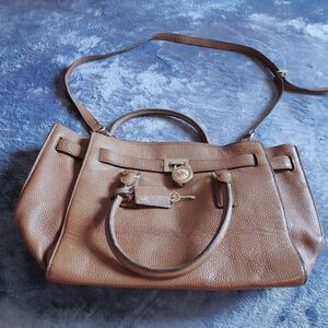 Michael Kors Women’s Brown Crossbody Leather Bag with Lock and Key